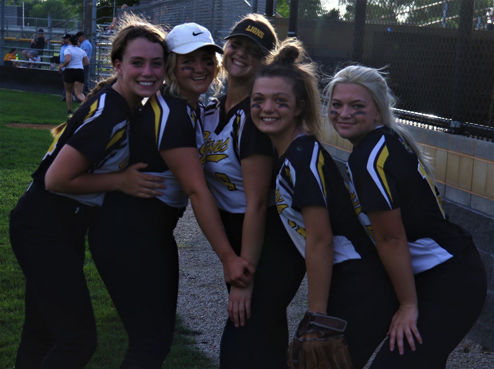 Clear Lake softball group photo